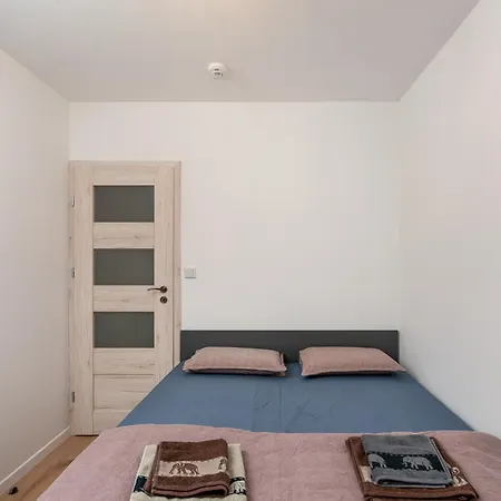 Apartmán Apartwro 3th - Przy Dworcu Glownym Pkp, Balkon, Garaz, Rowery Vratislav