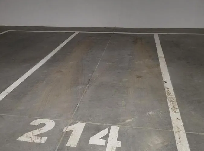 Apartwro 3th - Przy Dworcu Glownym Pkp, Balkon, Garaz, Rowery