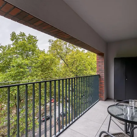 Apartwro 3th - Przy Dworcu Głównym Pkp, Balkon, Garaż, Rowery Apartament *